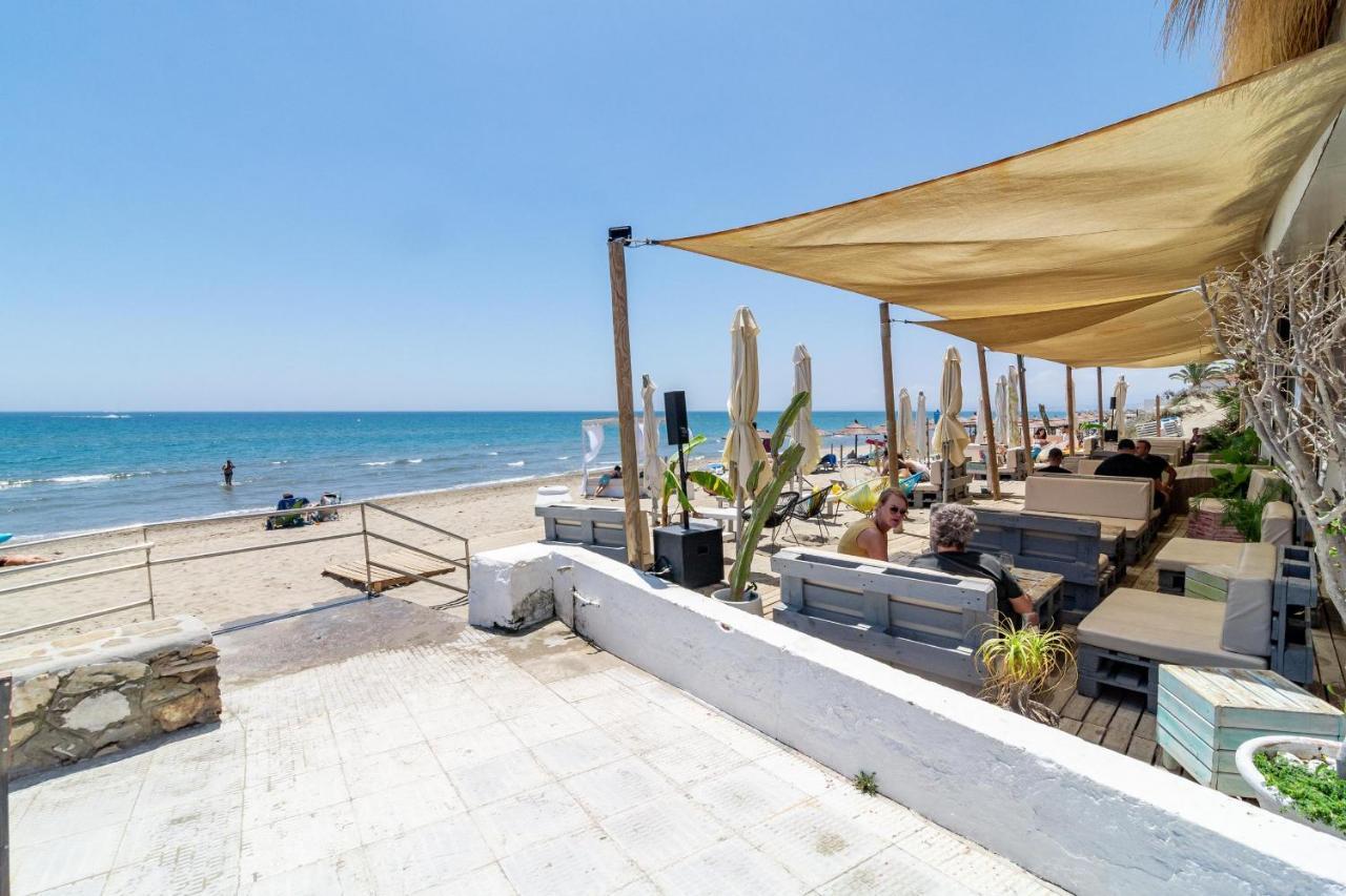 Gorgeous 2 Bedroom Townhouse In Marbella, Steps From An Incredible Сasa de vacaciones *