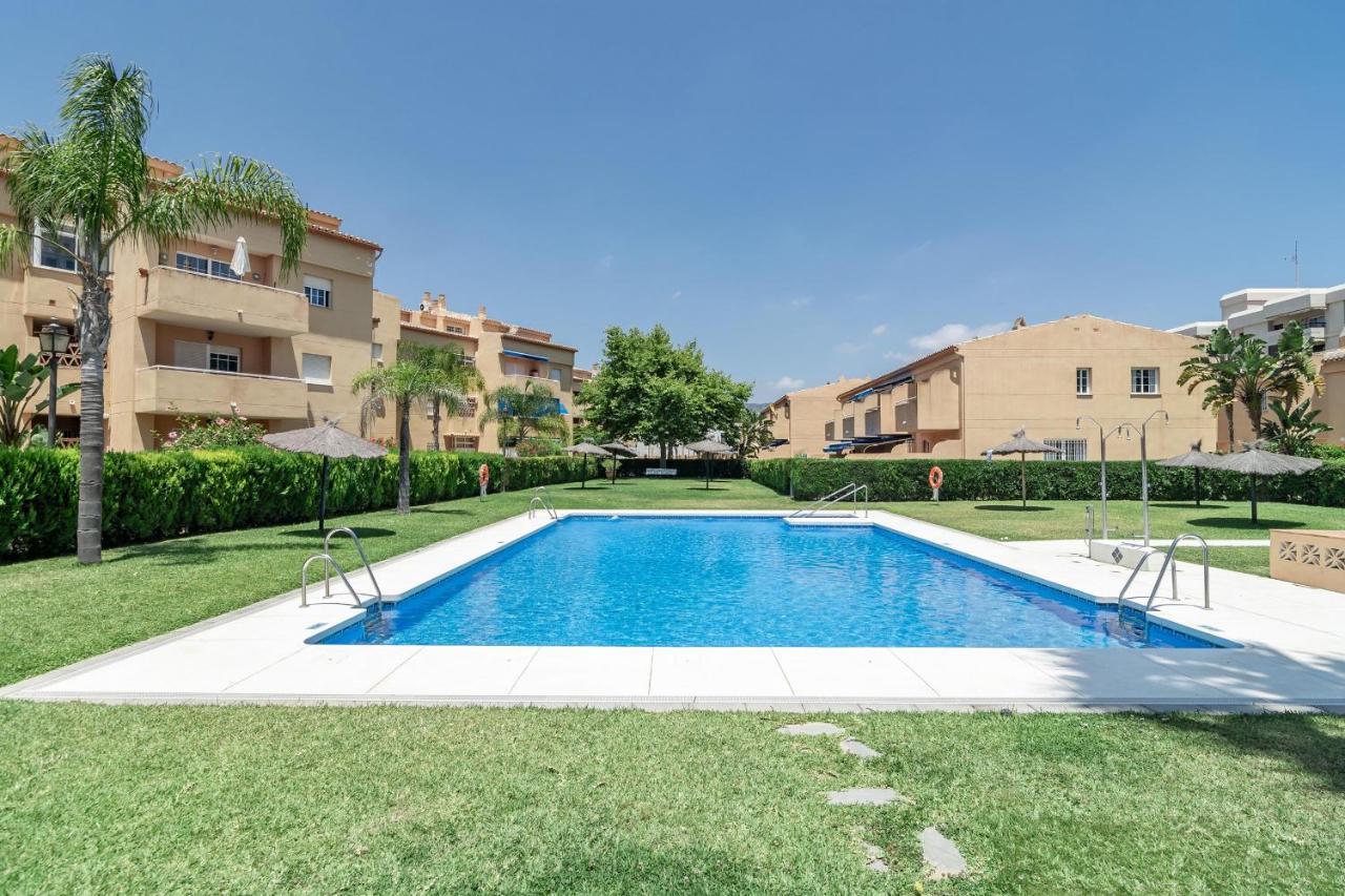 Gorgeous 2 Bedroom Townhouse In Marbella, Steps From An Incredible Сasa de vacaciones Marbella